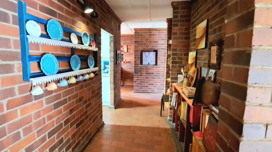 4 Bedroom Property for Sale in Universitas Free State